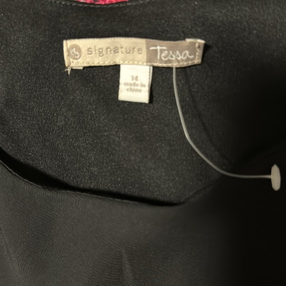 NWOT Signature Tessa sleeveless black dress - Picture 7 of 9